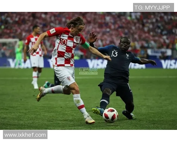 足球明星飞龙高清壁纸分享尽显风采与激情的瞬间