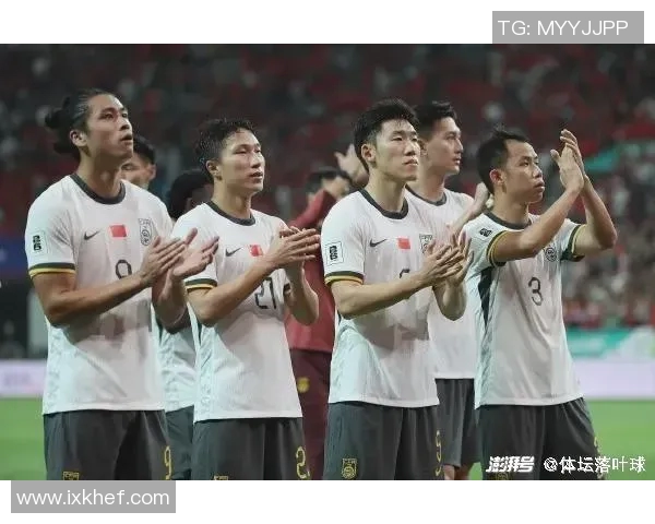 曼立联队迎战北岸水手力争主场胜利展现球队实力与斗志